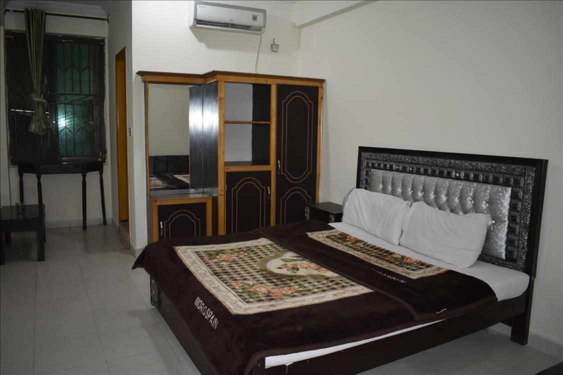 Mehran Hotel 拉瓦尔品第 外观 照片
