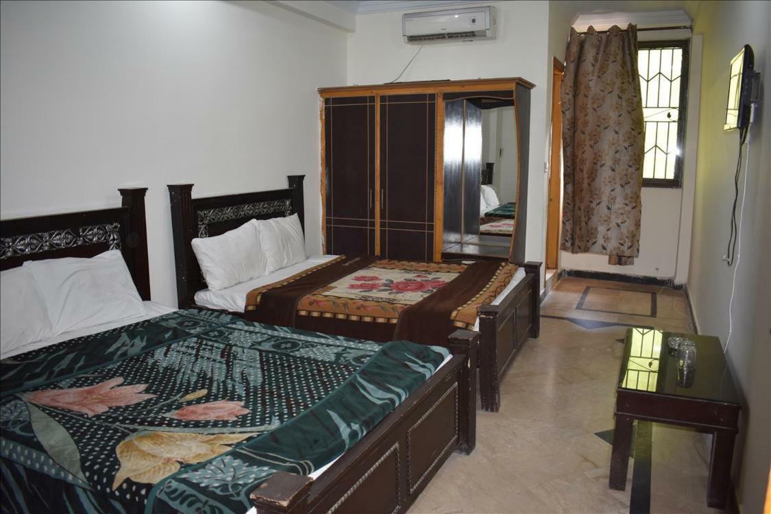 Mehran Hotel 拉瓦尔品第 外观 照片