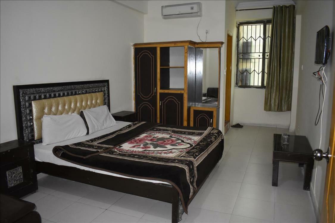 Mehran Hotel 拉瓦尔品第 外观 照片