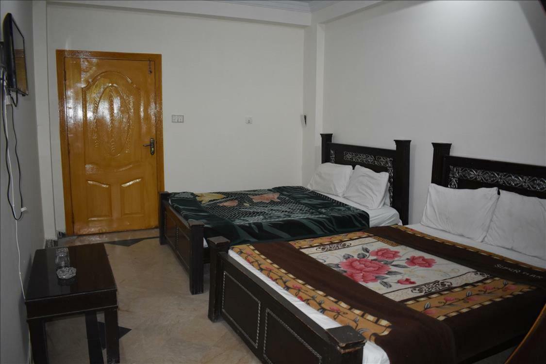 Mehran Hotel 拉瓦尔品第 外观 照片