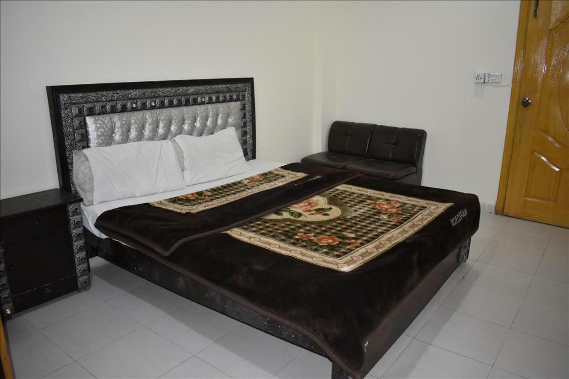 Mehran Hotel 拉瓦尔品第 外观 照片